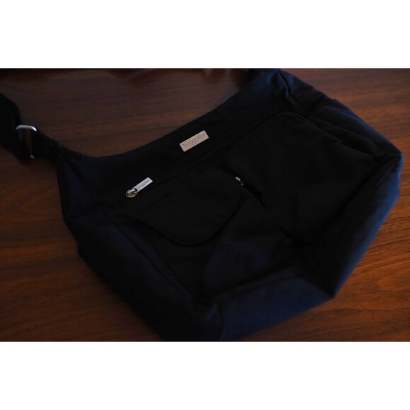 Baggallini Crossbody Purse Bag satchel black Nylon - Picture 4 of 10